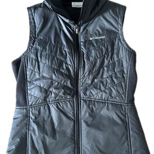 Columbia Black Quilted Vest